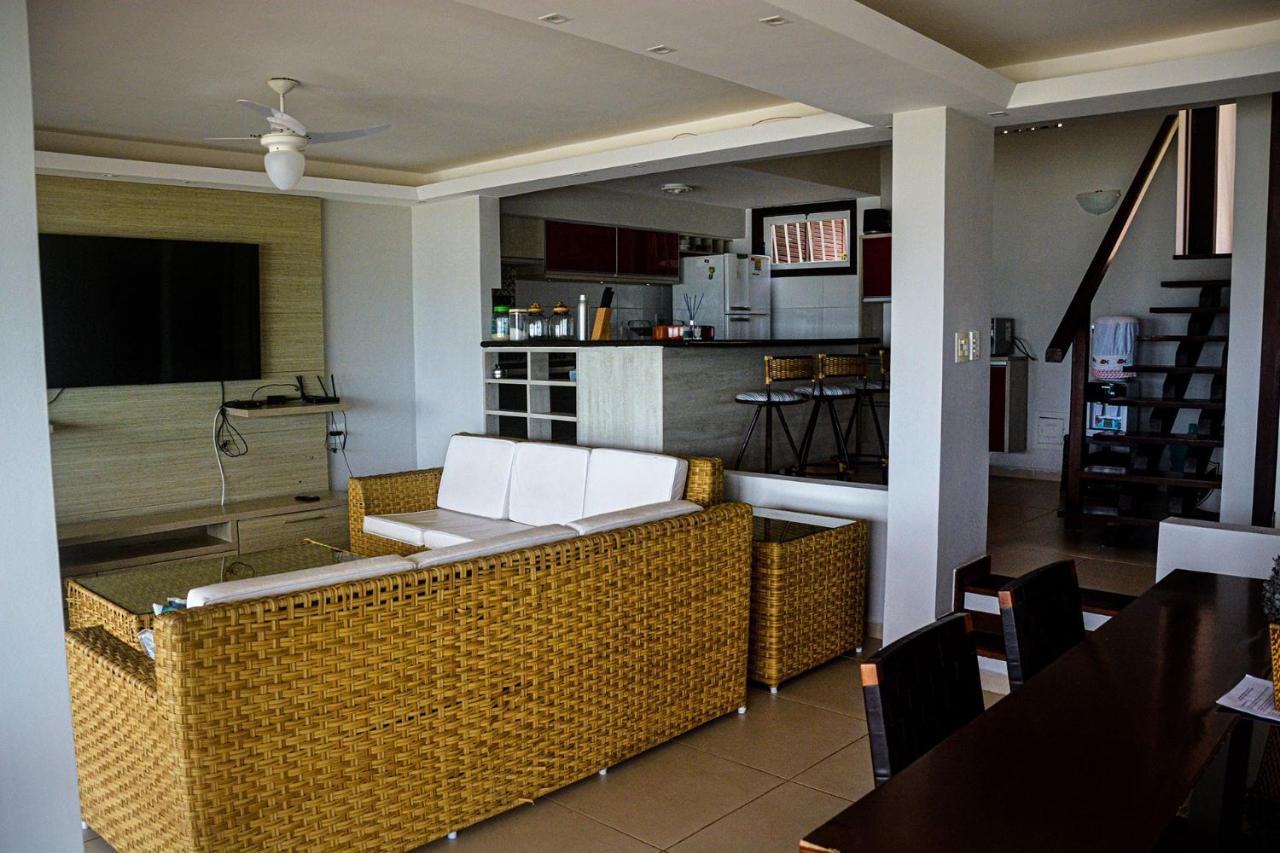 Casa pé na areia com varanda gourmet em Búzios RJ Exterior foto